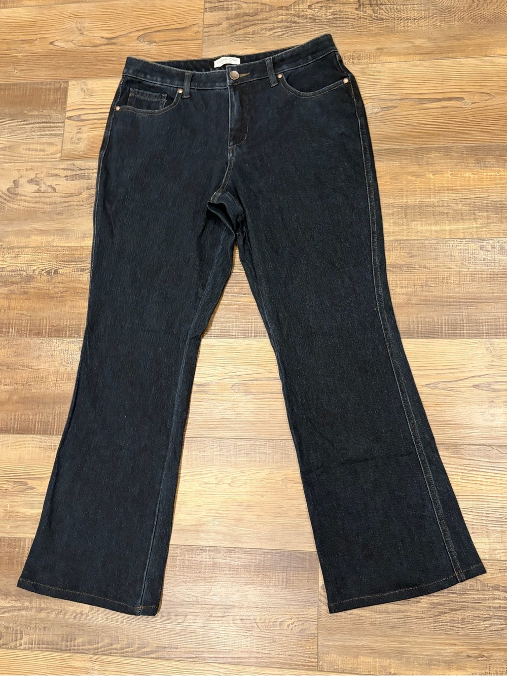 Coldwater Creek Natural Fit 14 Dark Flared stretchy comfy‎ Jeans